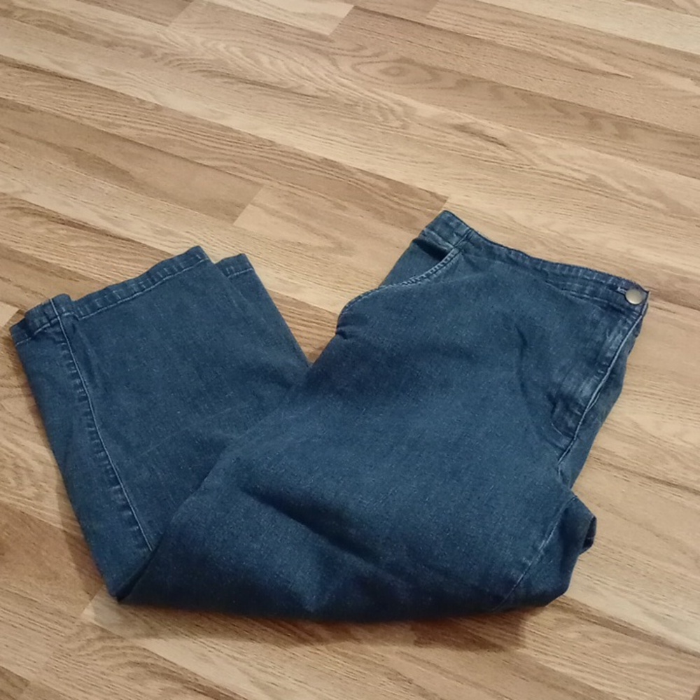 Woman's Jeans